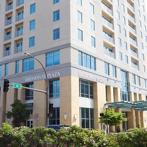Broadway Plaza, Trademark Collection By Wyndham